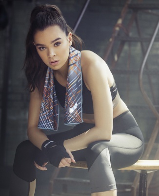 73446792_hailee-steinfeld-health-tips-260709-1529356218207-main.jpg