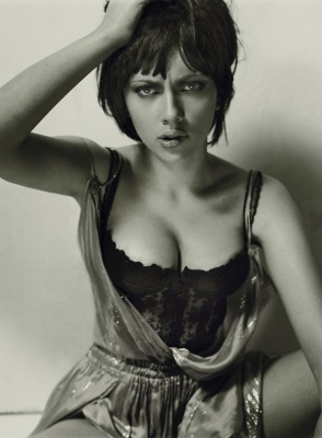 scarlett_002.jpg
