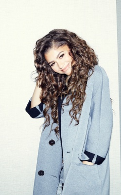 zendaya_004.jpg