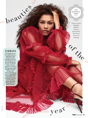 zendaya_001.jpg