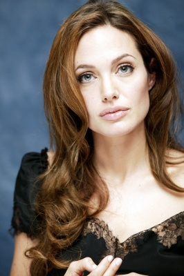 angelina_022.jpg