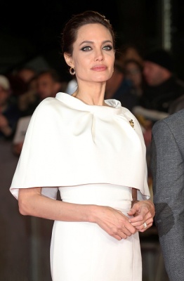 angelina_004.jpg