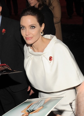 angelina_030.jpg