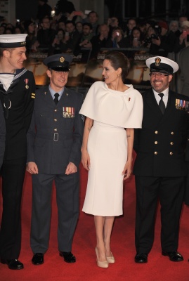 angelina_057.jpg