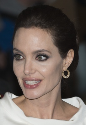 angelina_061.jpg