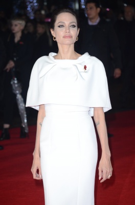 angelina_139.jpg