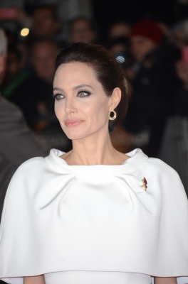 angelina_150.jpg