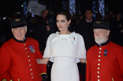 angelina_160.jpg