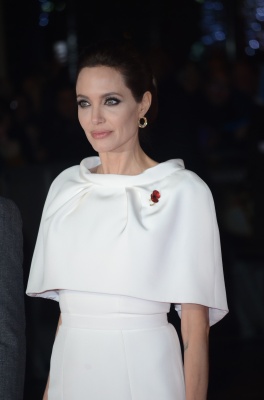 angelina_168.jpg
