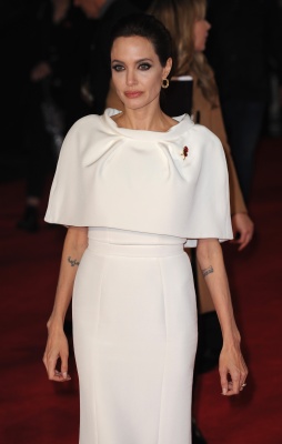 angelina_173.jpg