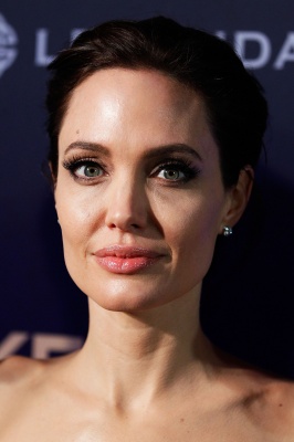 angelina_052.jpg
