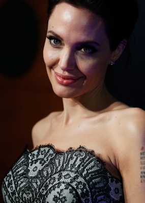 angelina_088.jpg