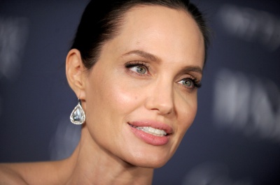 angelina_002.jpg