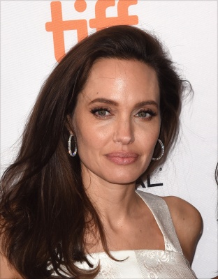 angelina_057.jpg