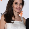 angelina_011.jpg