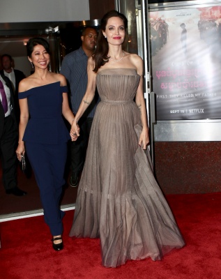 angelina_098.jpg