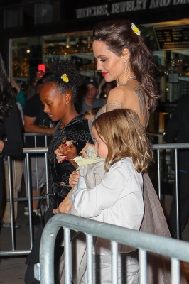 angelina_226.jpg