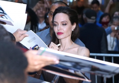 angelina_243.jpg