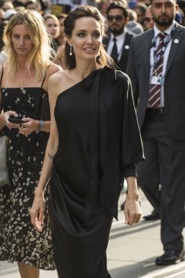 angelina_027.jpg