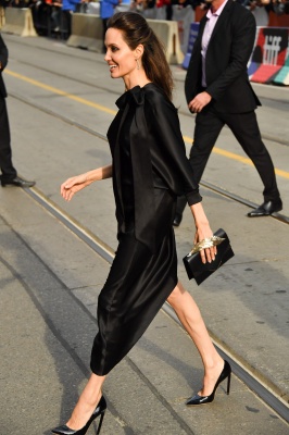 angelina_090.jpg