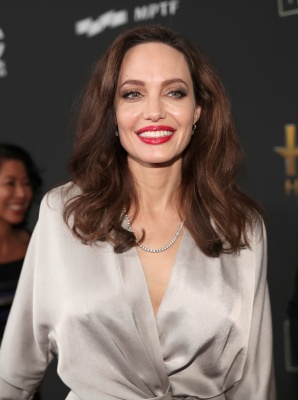 angelina_047.jpg