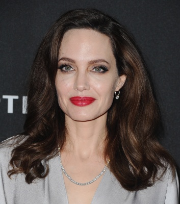 angelina_071.jpg