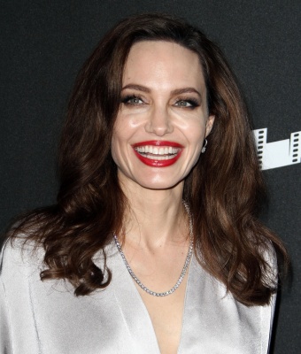 angelina_283.jpg