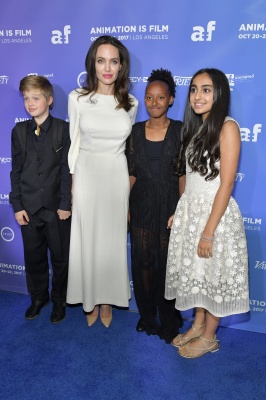 angelina_017.jpg