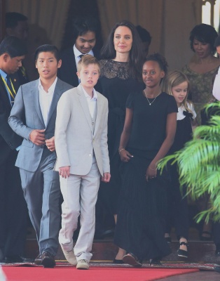 angelina_019.jpg