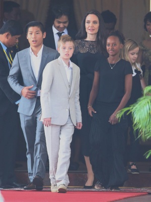 angelina_020.jpg
