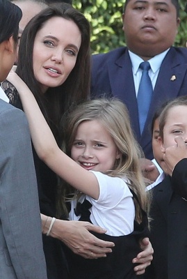 angelina_032.jpg
