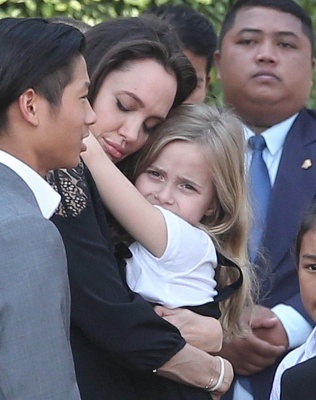 angelina_034.jpg