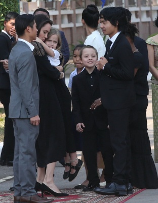 angelina_037.jpg