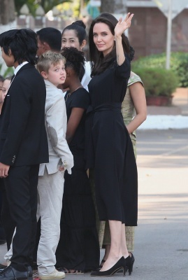 angelina_063.jpg