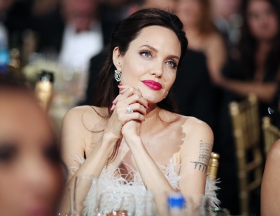 angelina_207.jpg