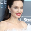 angelina_292.jpg