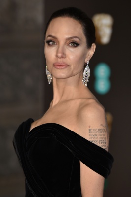 angelina_081.jpg