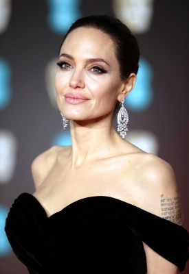 angelina_100.jpg