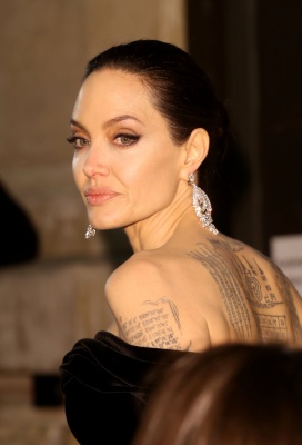 angelina_129.jpg