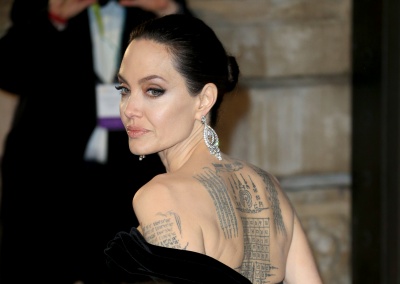 angelina_409.jpg