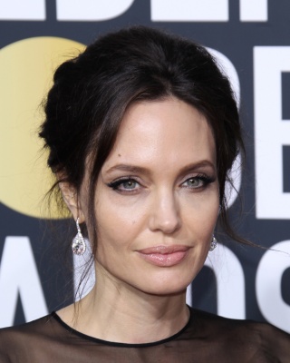 angelina_076.jpg