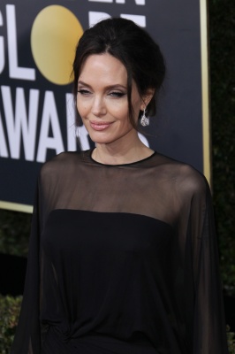 angelina_080.jpg