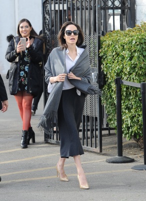 angelina_064.jpg