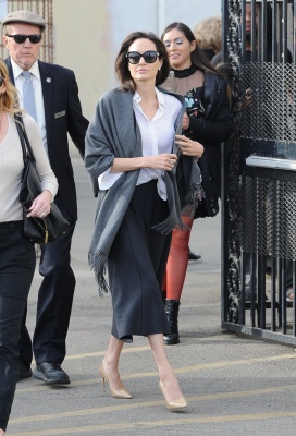 angelina_093.jpg