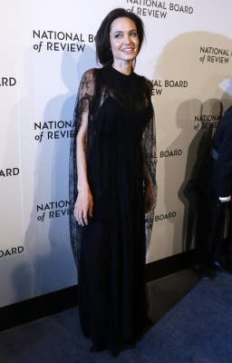 angelina_130.jpg