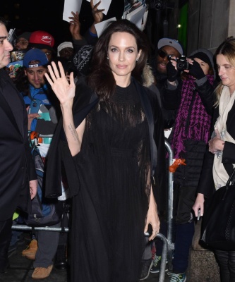 angelina_145.jpg