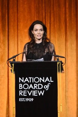 angelina_190.jpg
