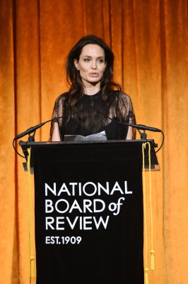 angelina_193.jpg