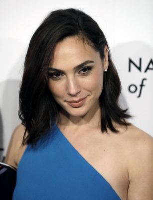 angelina_281.jpg