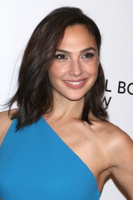 angelina_478.jpg